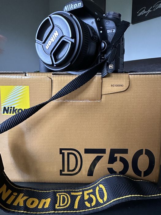 Aparat Nikon D750 pelna klatka