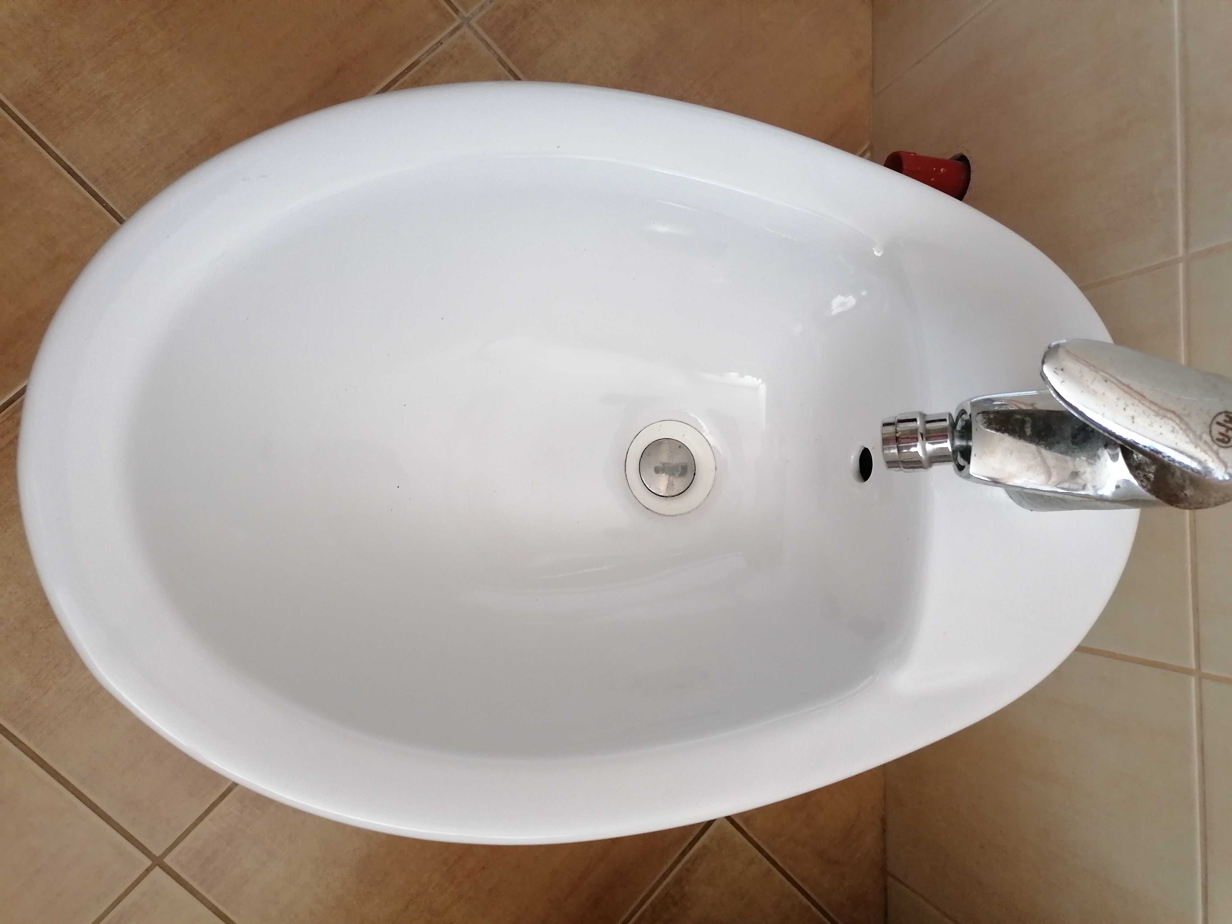 Bidet kolo  z baterią