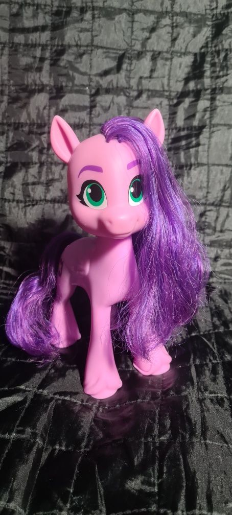 [15] Figurka My Little pony Petals, 20cm / F1776 - HASBRO