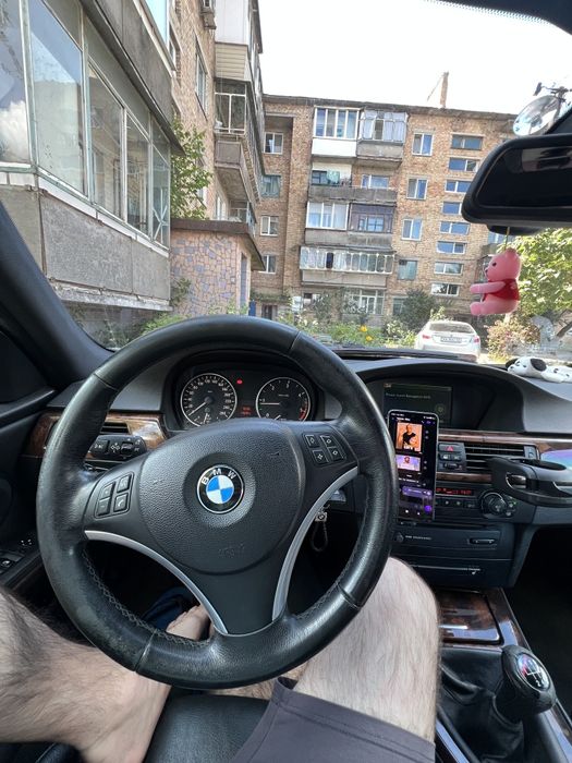 Продаж BMW  E90  320d