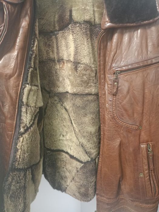 Чоловіча шкіряна куртка