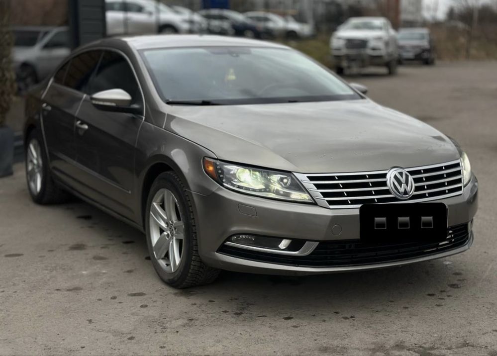 Volkswagen Passat CC 2013
