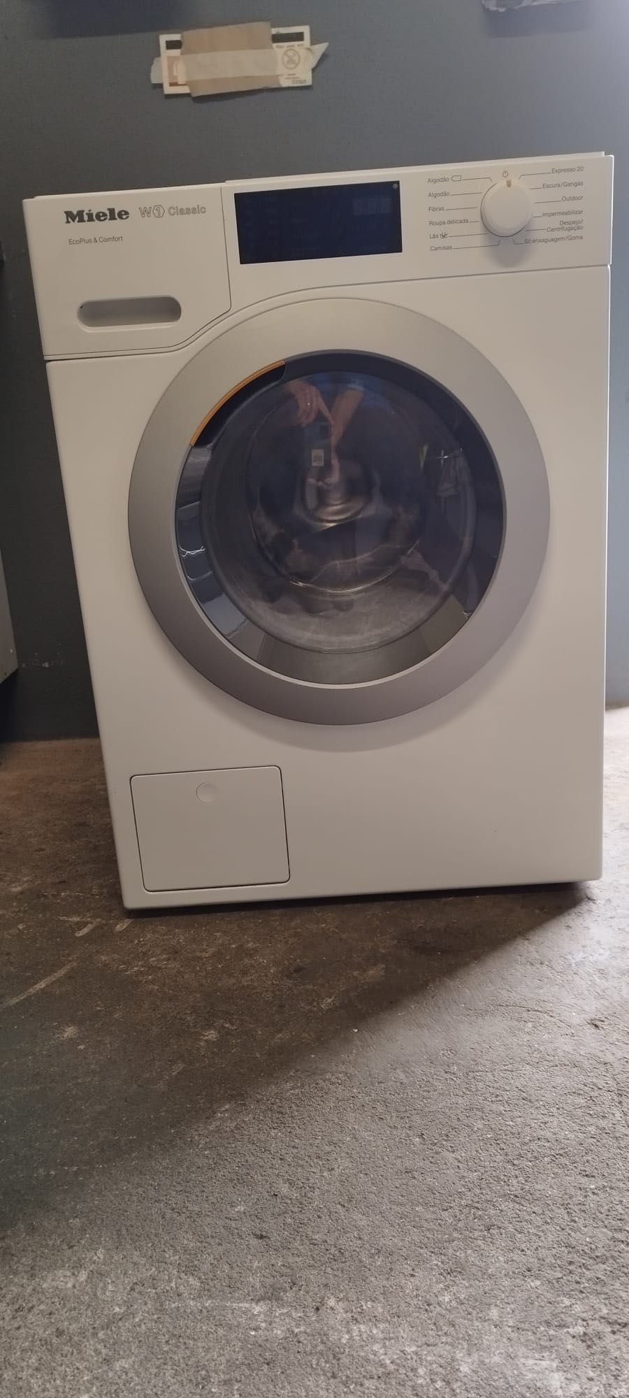 Máquina de lavar roupa Miele w1 classic