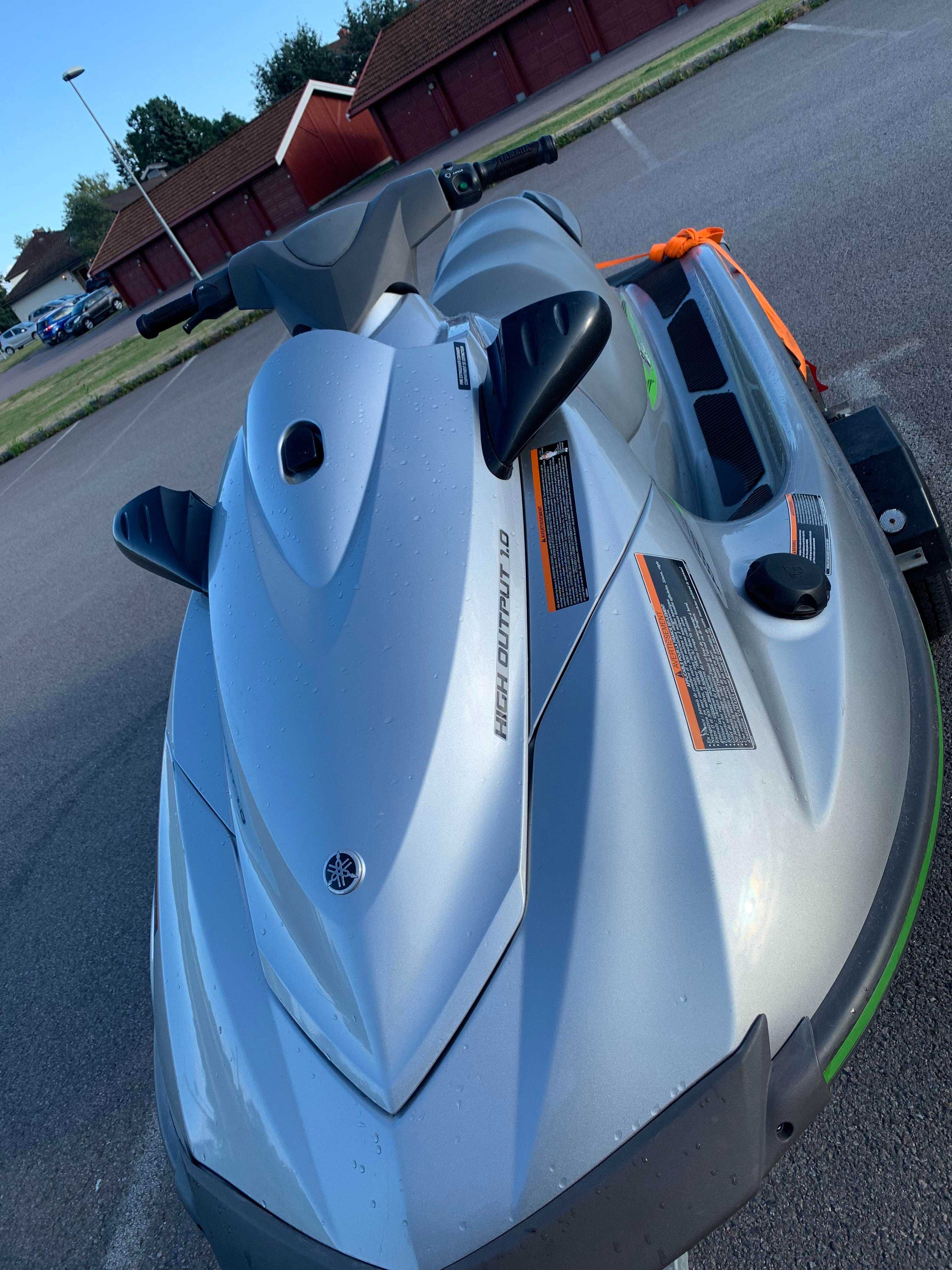 Yamaha WaveRunner V1sport