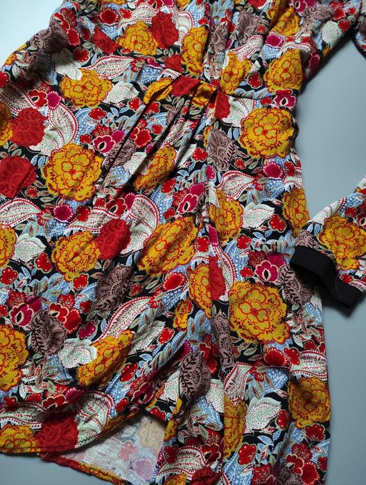 Krótka sukienka z długim rękawem Zara XS wiskoza nowa