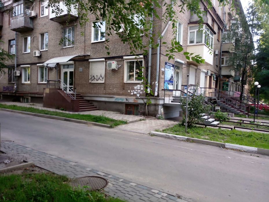 Продажа помещения центр города
пр. Соборный д. 192/ М. Гончаренка 9