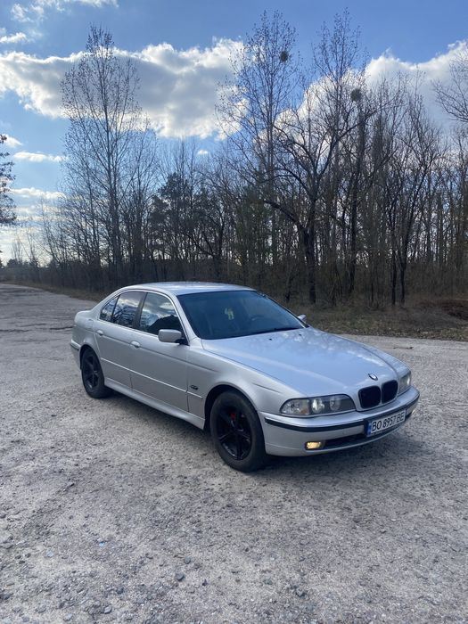 Продам  BMW   Є39