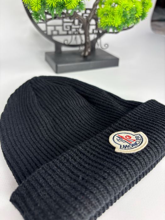 Шапка Монклер. Moncler