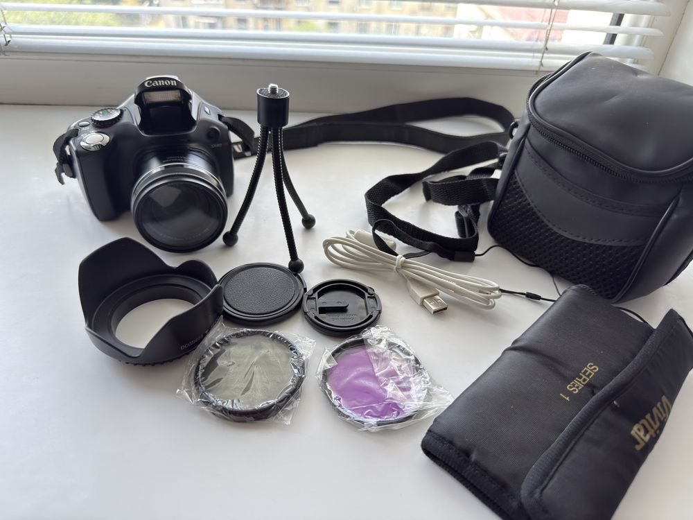 Продам фотоаппарат Canon PC 1680