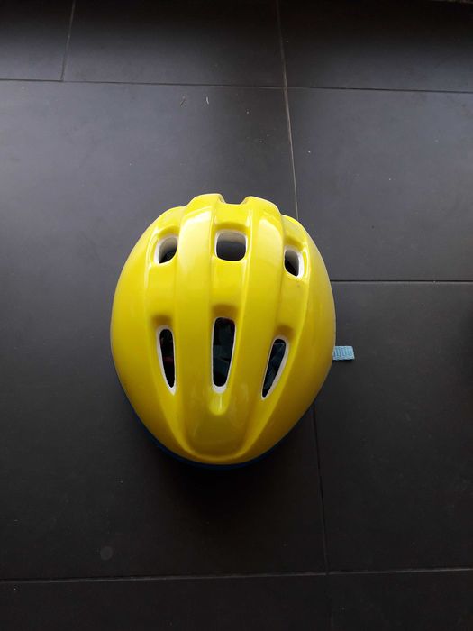 Używany kask dziecięcy na rower, deskorolkę, rozmiar L