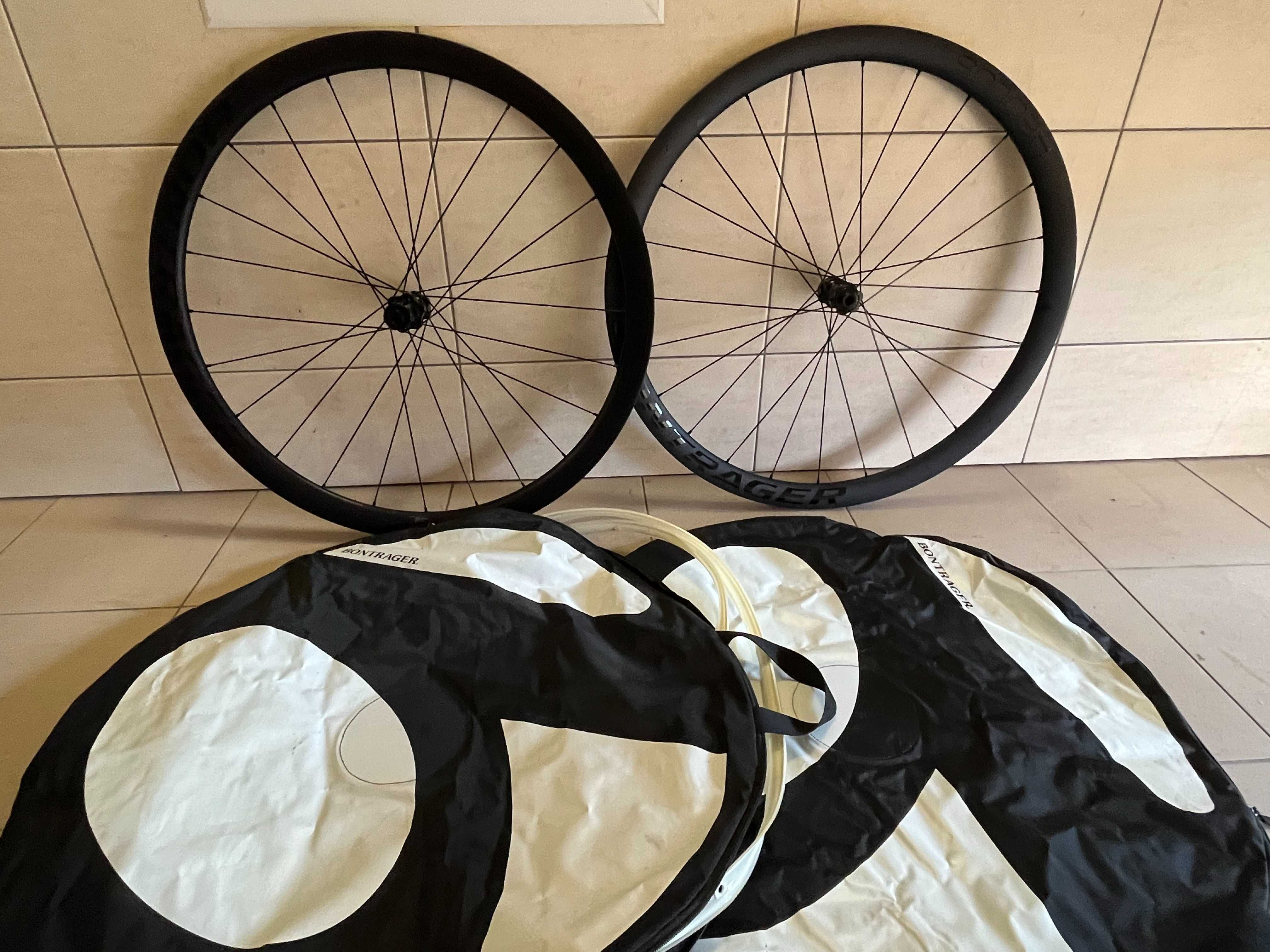 koła bontrager AEOLUS PRO 37 karbon