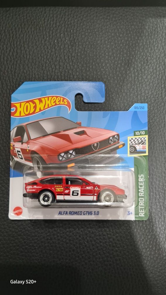 Hot Wheels Alfa Romeo GTV6 3.0