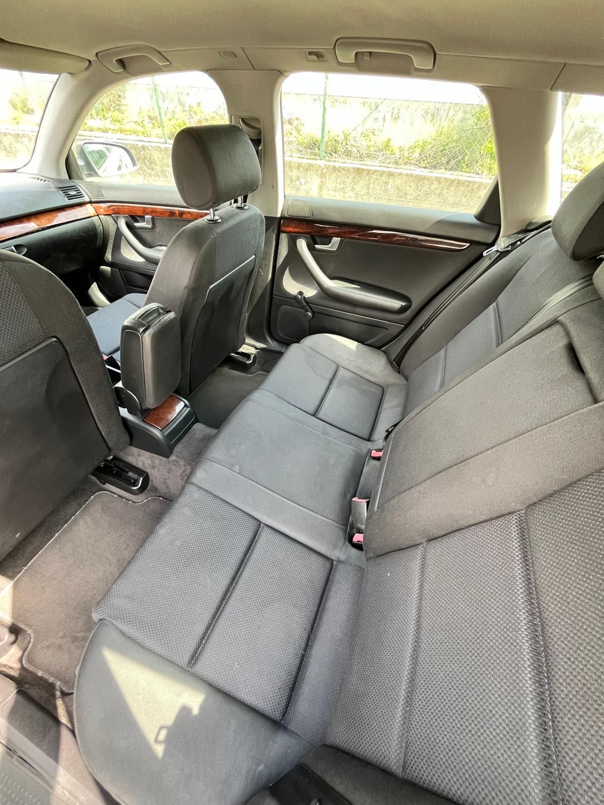 carrinha Audi A4 Avant, ano 2001,
