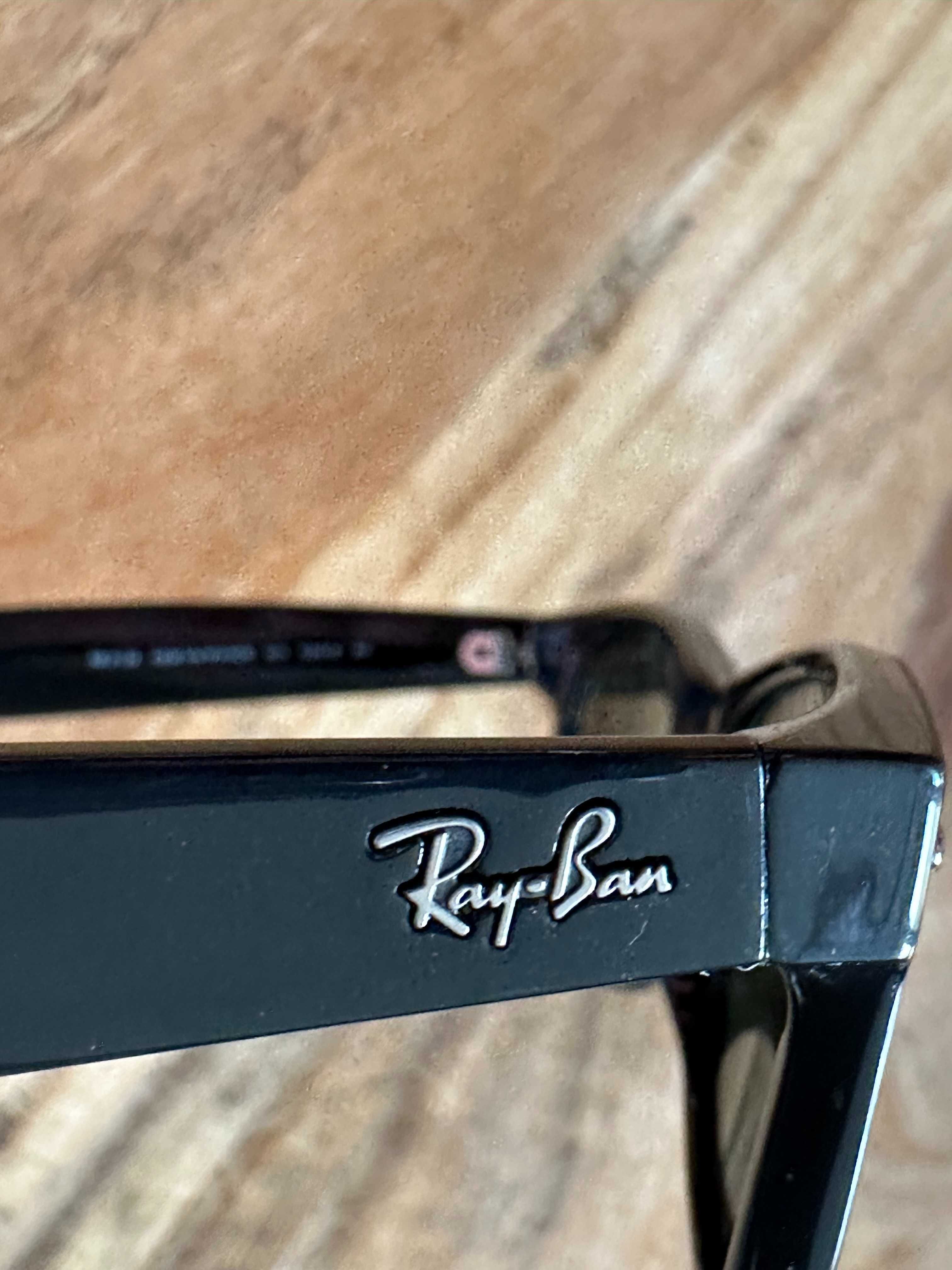 Sprzedam okulary przeciwsłoneczne RAY BAN RB 2132