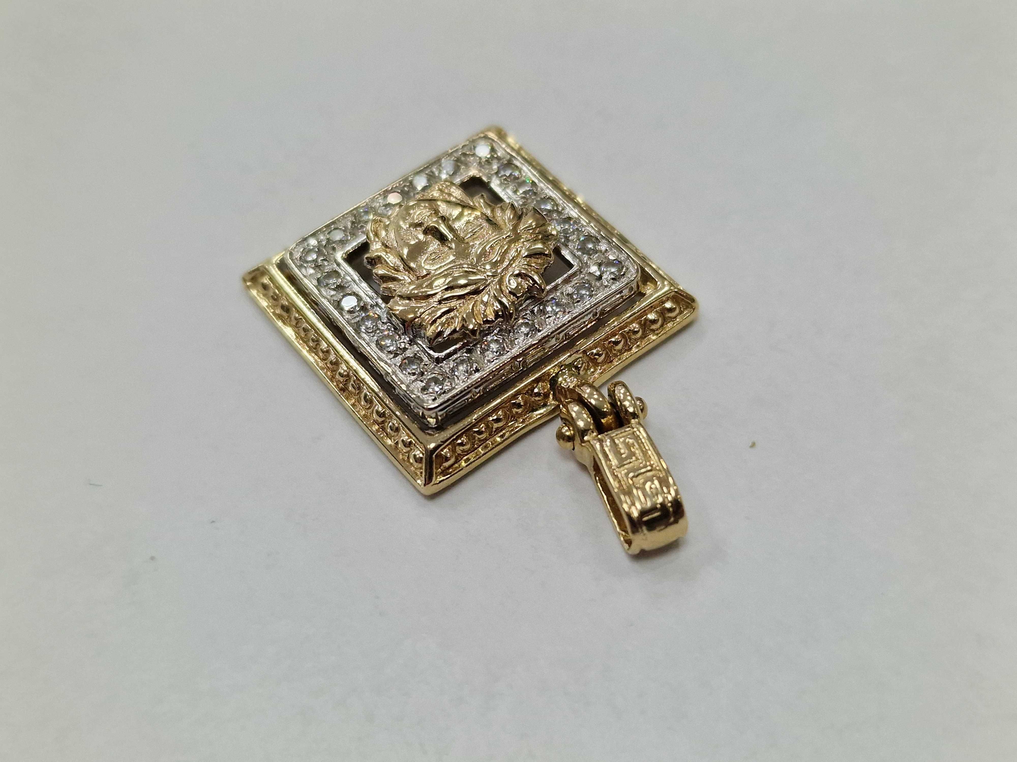Złoty wisiorek/ 585/ 7.96 gram/ duży/ cyrkonie/ styl włoski