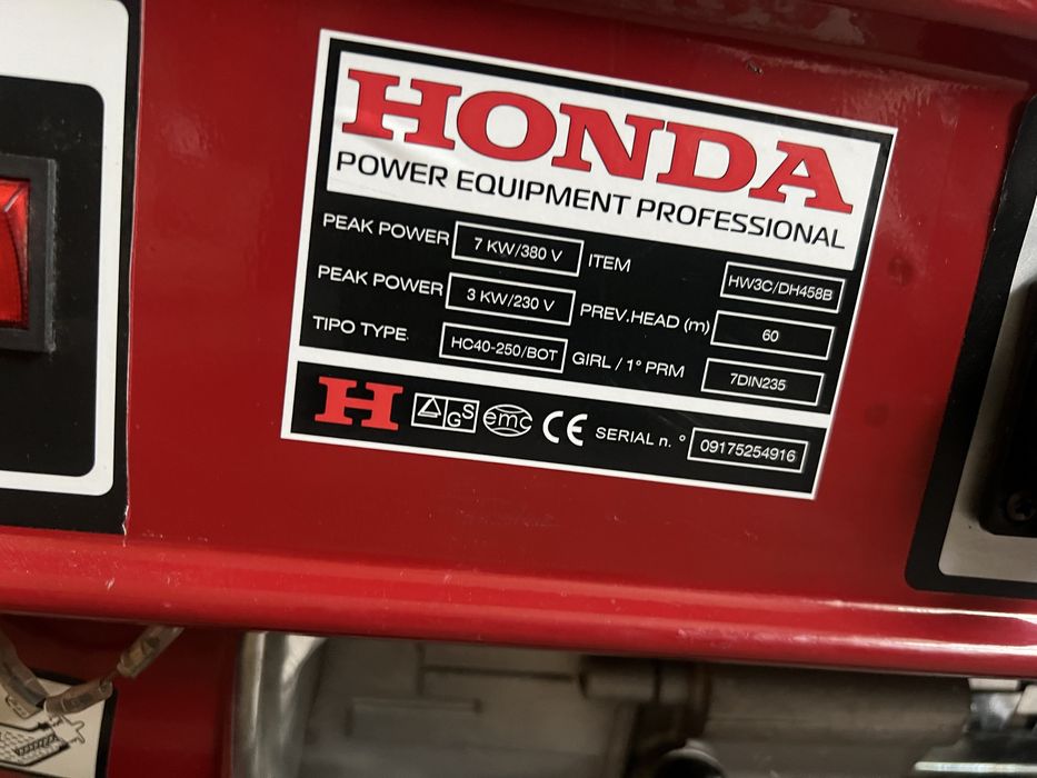 Бензогенератор Хонда