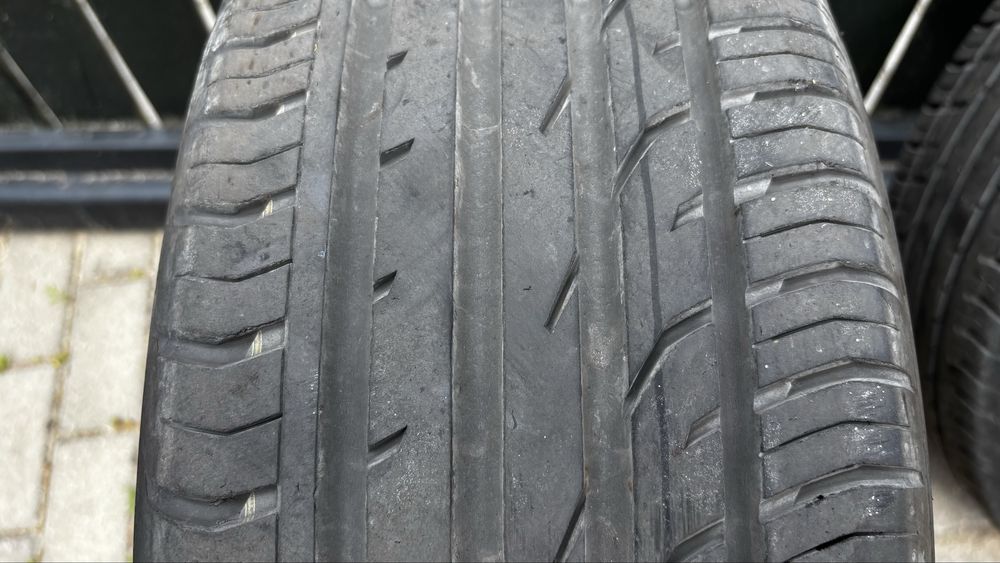 Continental Premium Contact 2 215 55 R18