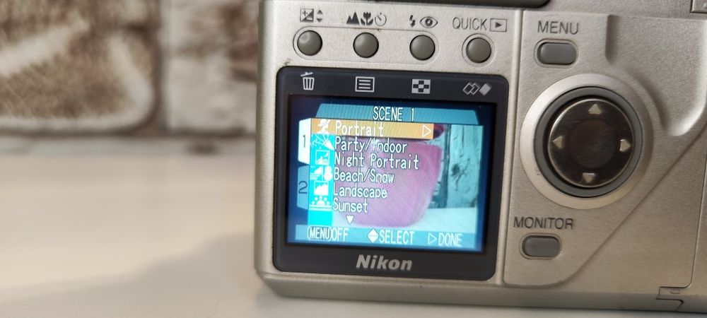 Aparat Nikon Coolpix 880