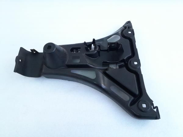 Guia de pára-choques trás direita BMW 5 Touring (E61)