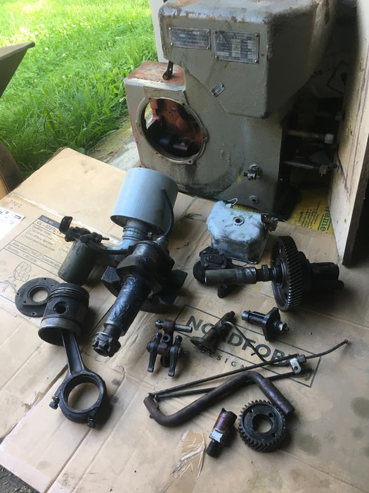 Części silnika Andoria s-15,s-231 wał blok koło zamachowe tłok filtr