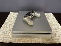 PS4 Slim Srebrna/Silver 500GB  + pad