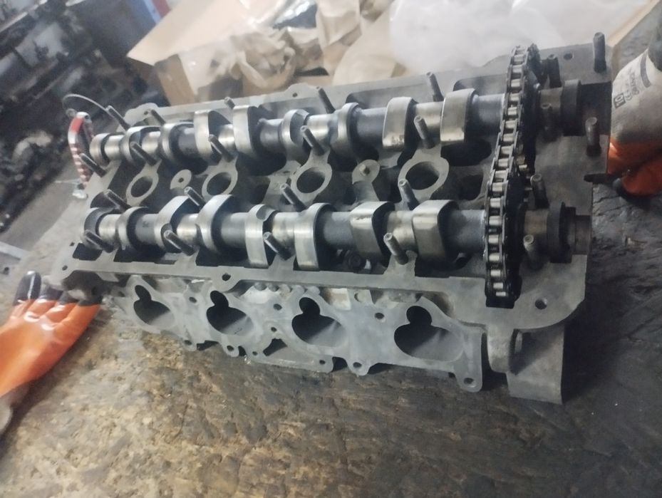 Головка блока (ГБЦ) VW Golf 2, Golf 3, Jetta, Corrado 1.8i GTI 16V