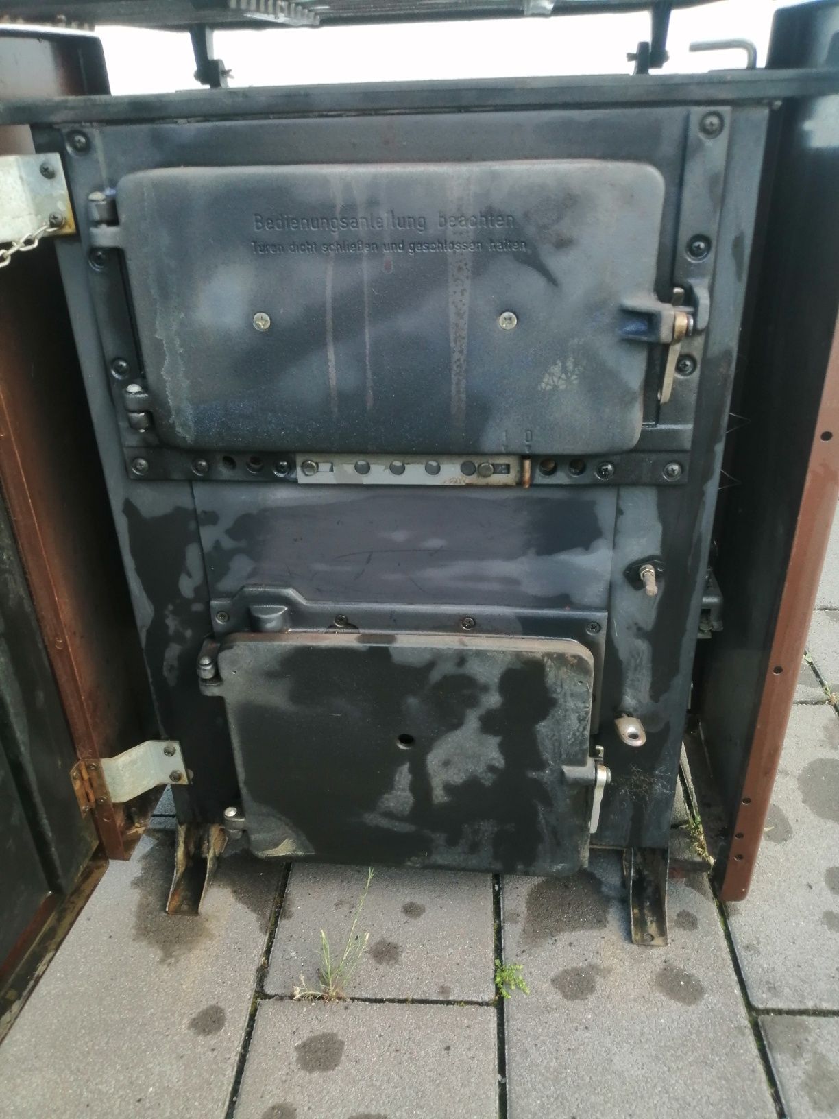 Piecyk żeliwny emaliowane  6 kw stan idealny