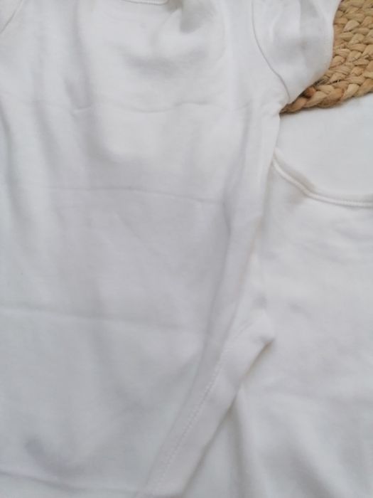 Pack de 5 Bodies Brancos e Beges de Bebé