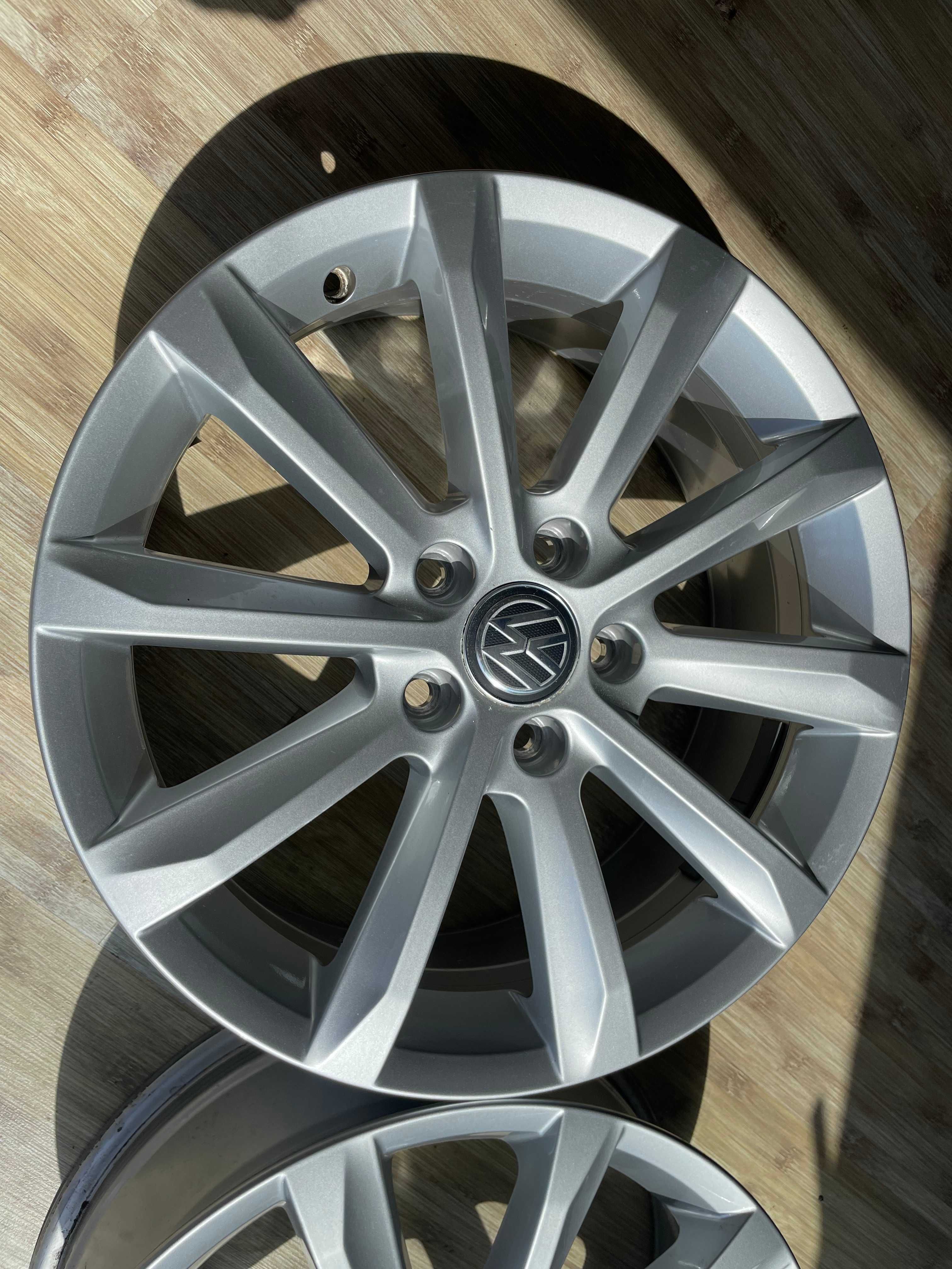 Диски VW 17 5x112 - 4шт. - 17 VW Passat TIGUAN Touran T roc JETTA Golf