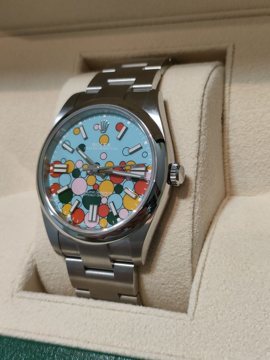 Rolex Oyster Perpetual 41mm Bubble 
Celebration"