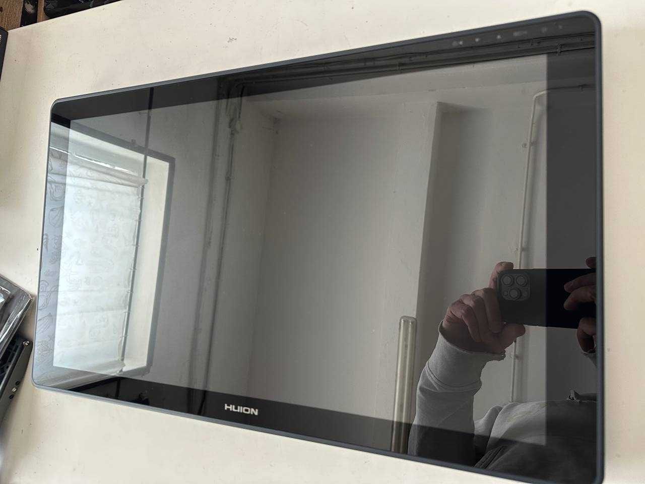 Tablet graficzny Huion Kamvas 22