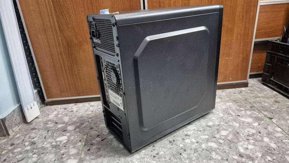 Komputer stacjonarny PC X-KOM Picasso Desktop SPC i3 SSD Windows 11