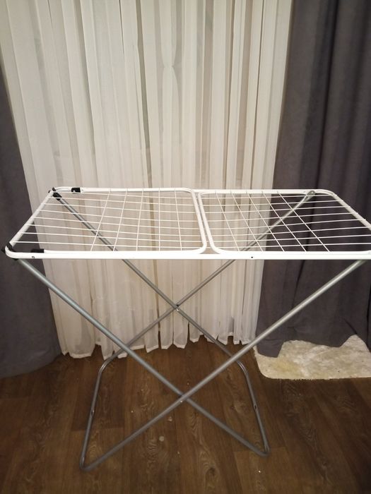 Продам сушарку для одягу