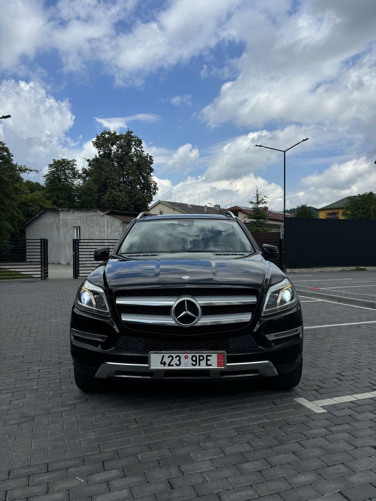 Mercedes-Benz GL350d 2013