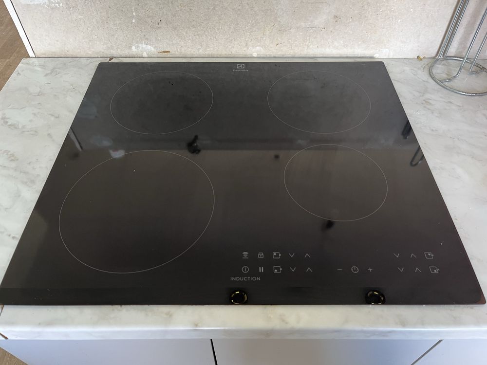 Płyta indukcyjna Electrolux CIR60430 jak nowa