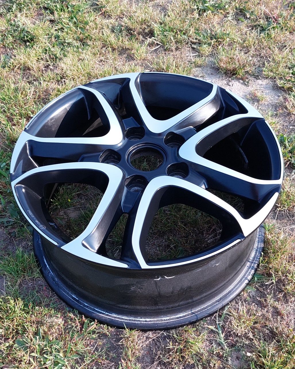 alufelga orginalna hyundai R15 5x114,3  i30 W114605