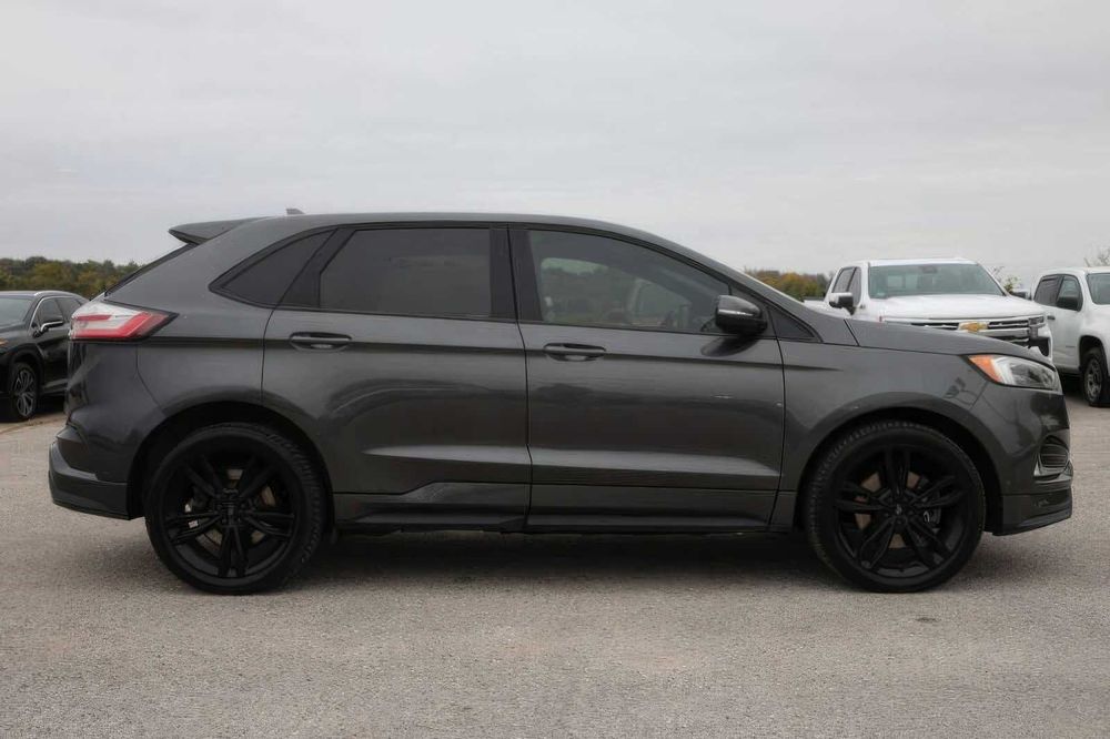 Ford Edge ST      2020