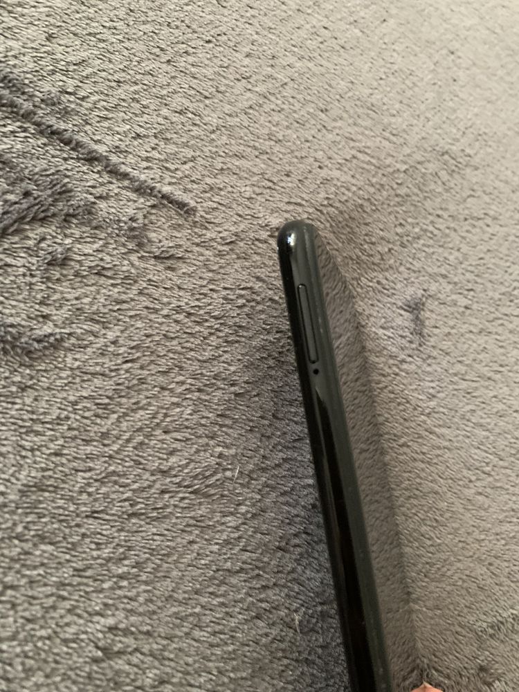 Xiaomi Redmi Note 7 4/64GB черный