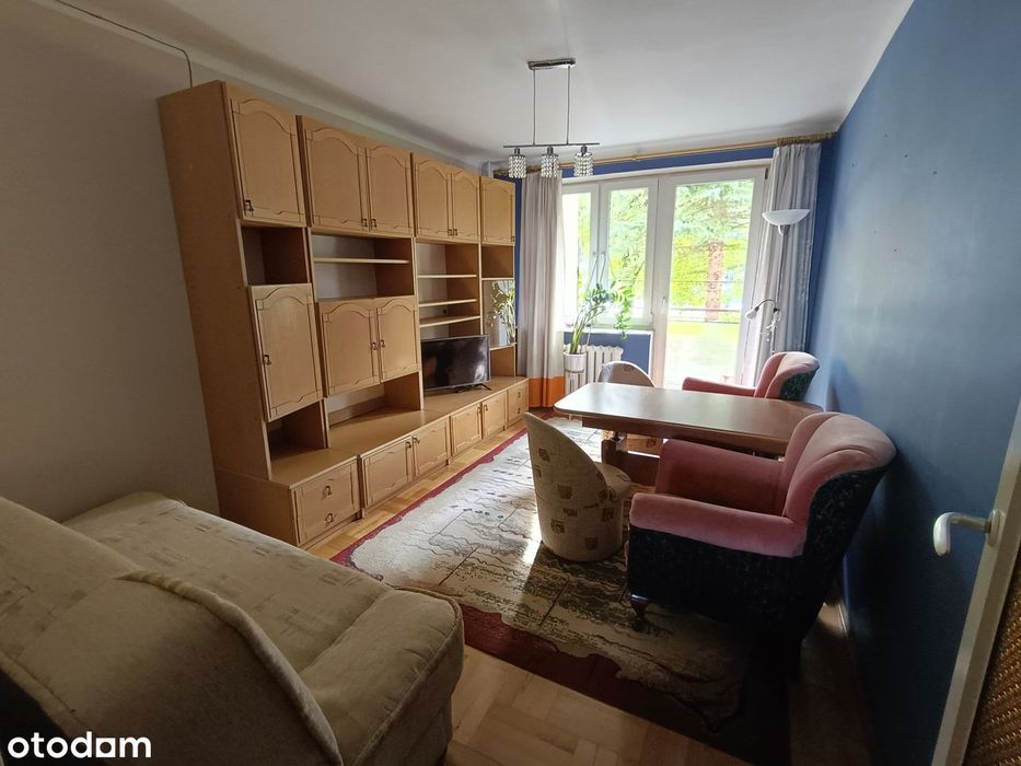 Mieszkanie trzypokojowe na parterze