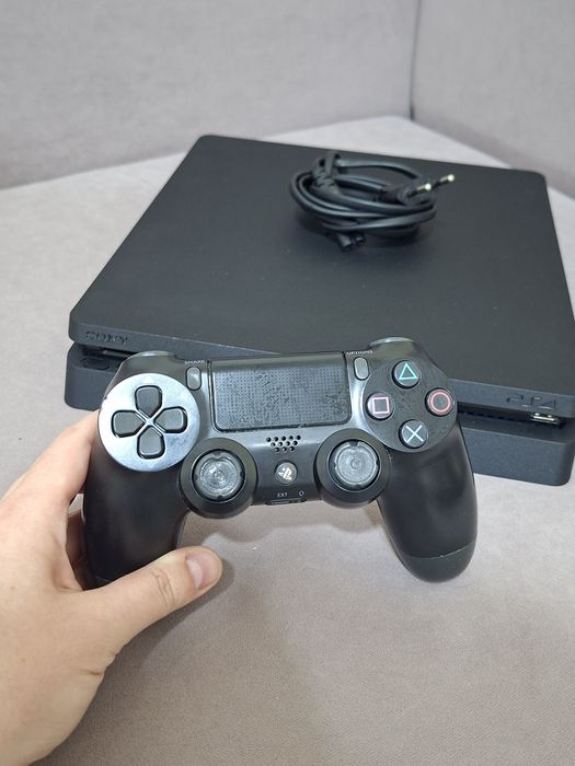 PS4 Slim (500 gb)+геймпад оригінал