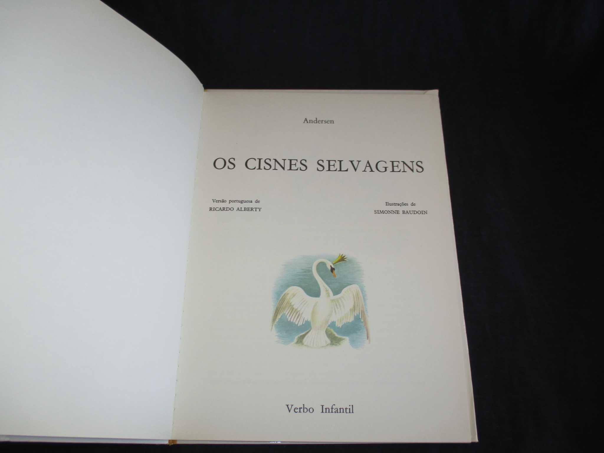 Livro Os Cisnes Selvagens Verbo Infantil Gigante