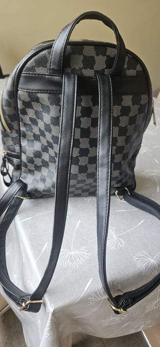 Mochila feminina
