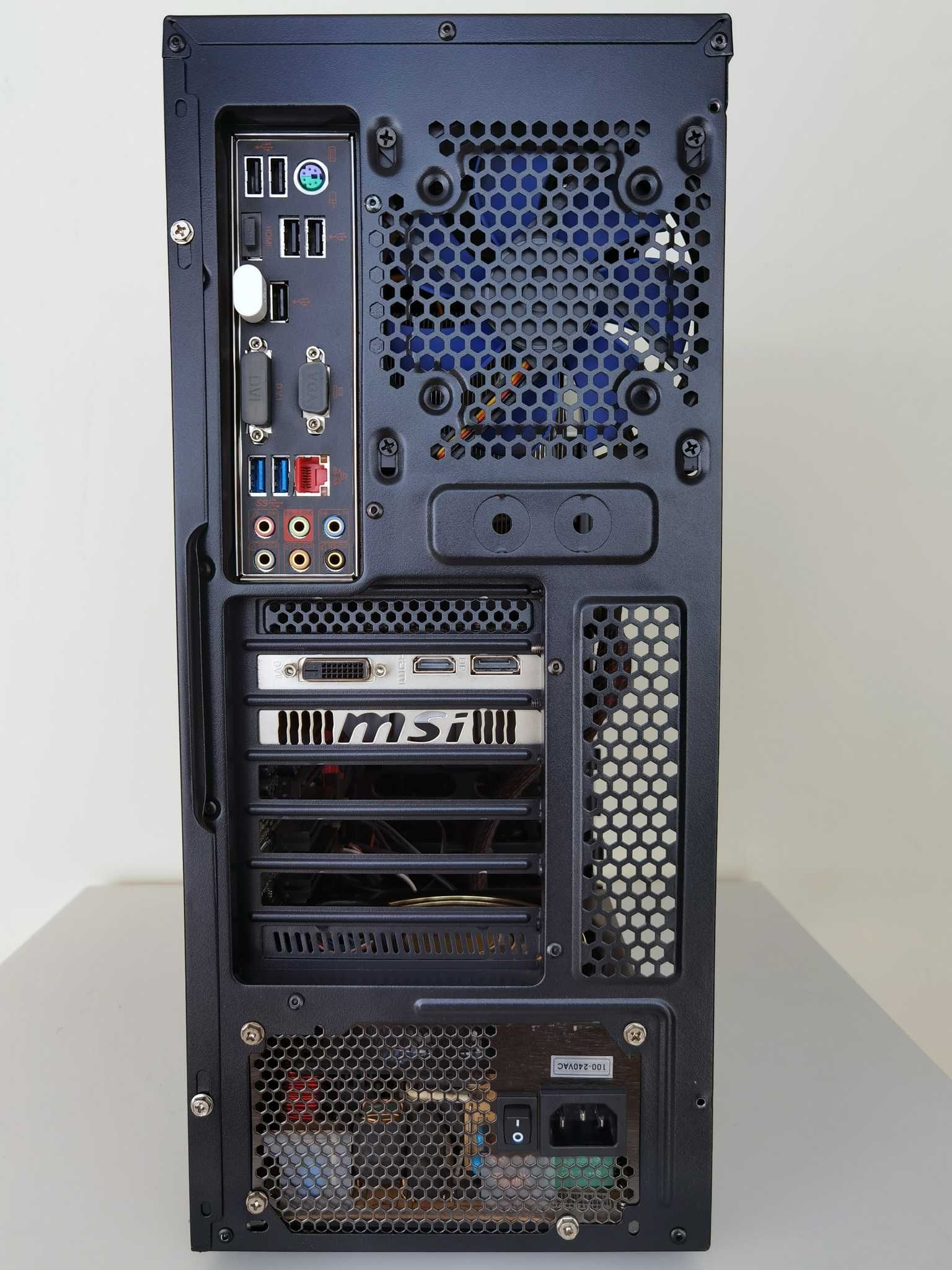 PC Intel i7 4790k + 16GB RAM + Nvidia GTX 1050 TI