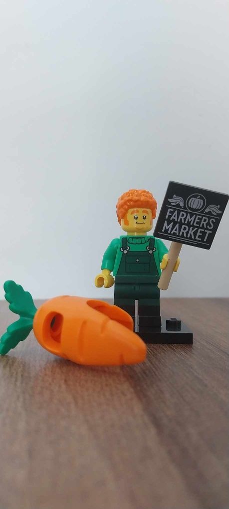 Minifigures lego marchewa