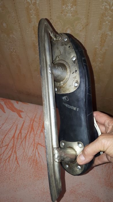Продам советские коньки