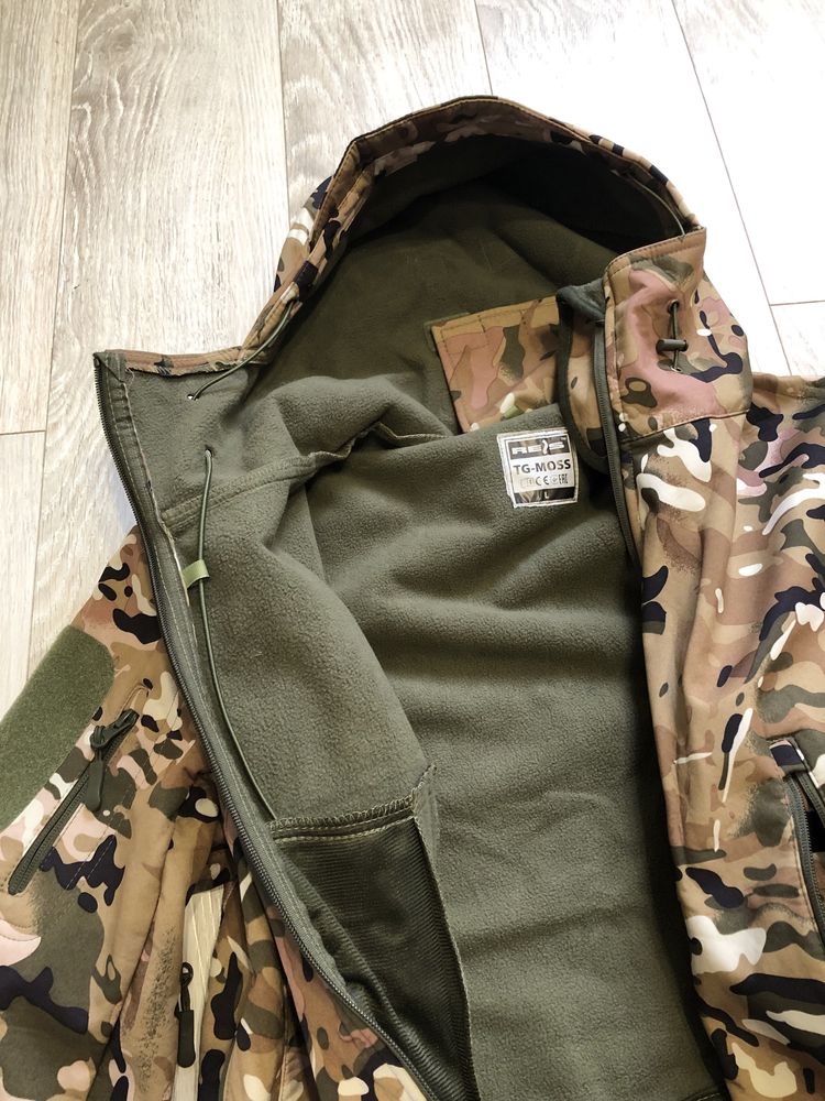 Курточка з капюшоном multicam SOFTSHELL мультикам софтшел