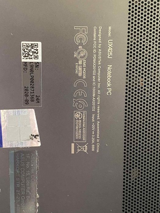 Asus ZenBook UX425J i7-1065G7 16 RAM  512 SSD