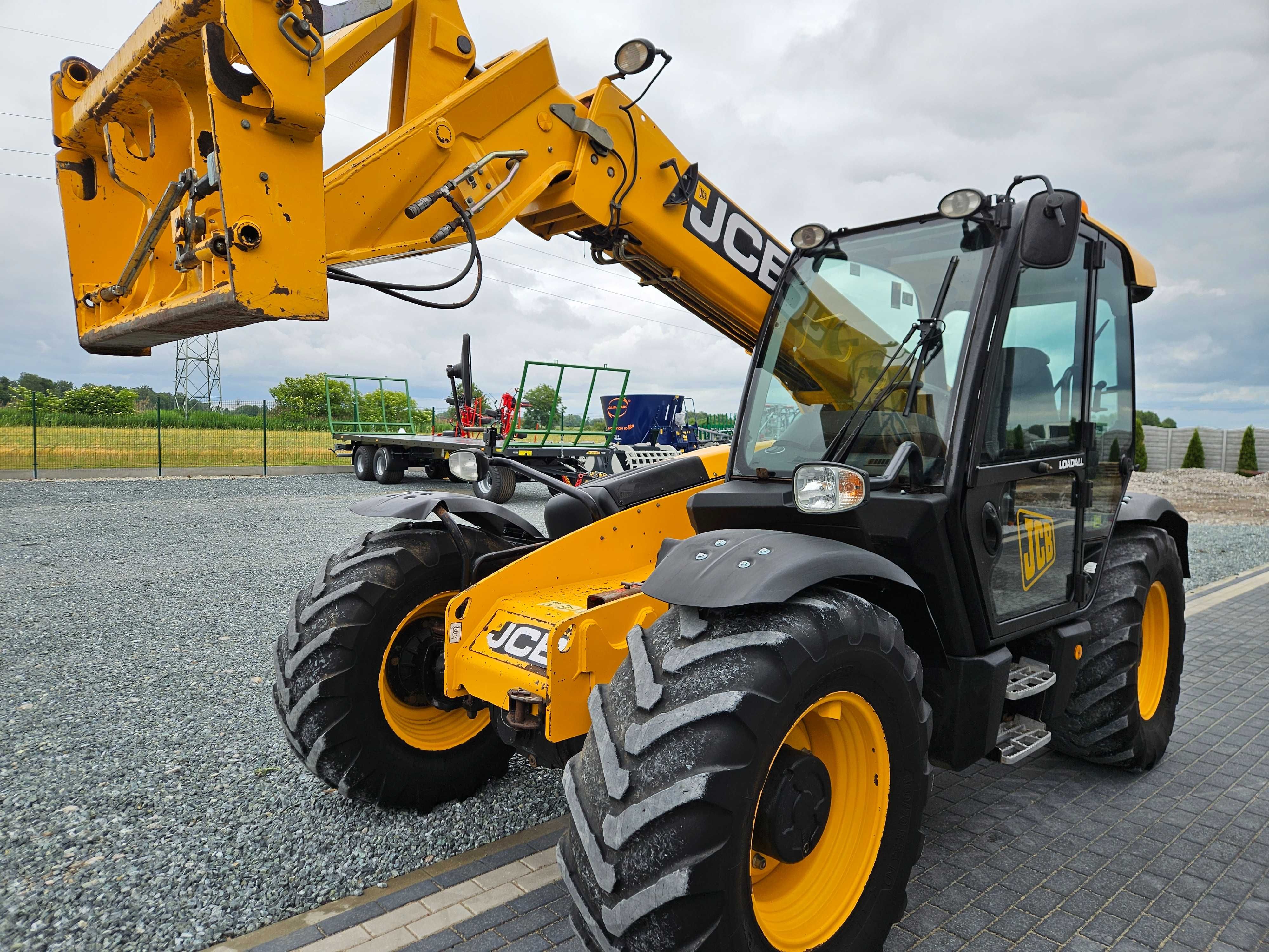 Ładowarka teleskopowa JCB 531-70 Agri Super, 2012.