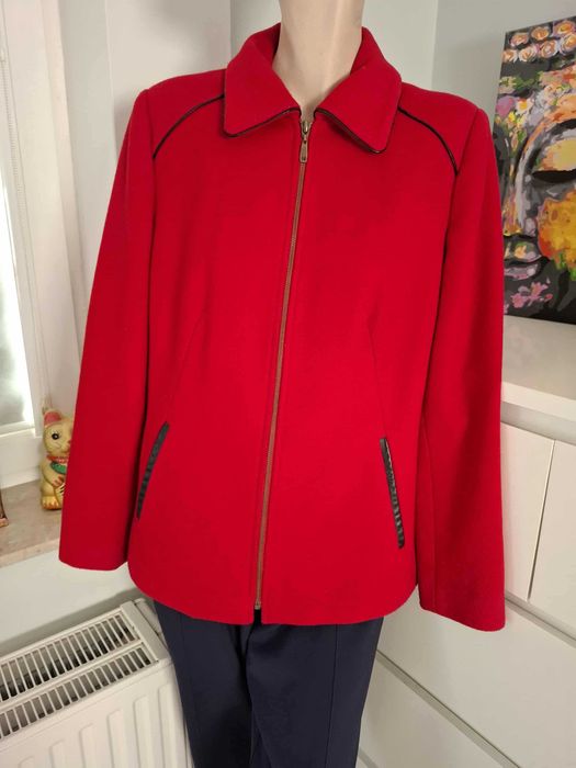 czarna czerwona wełniana bomberka kurtka jesienna na jesień wełna 50%