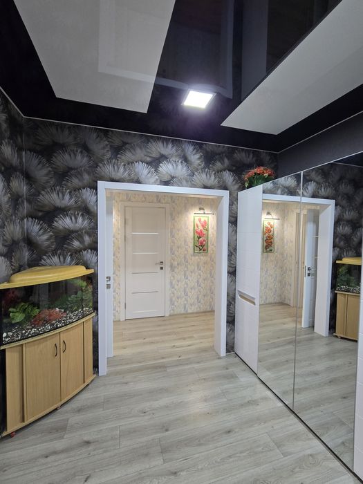 Продаж 3 кімнатної 107,8м2 квартири з трьома балконами ЖК Коцюбинський